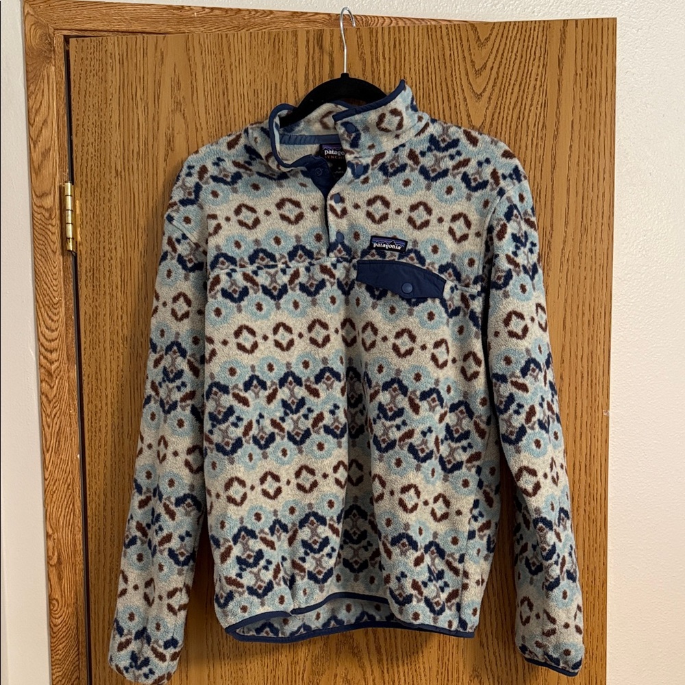Patagonia womens Light Blue & Brown Patterned Synchilla Snap-T Fleece